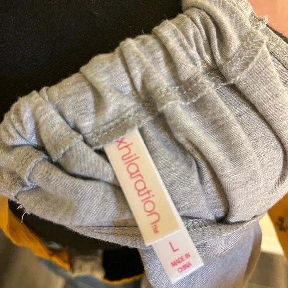 Xhilaration Boho Navy Sleeveless Top - Picture 5 of 5